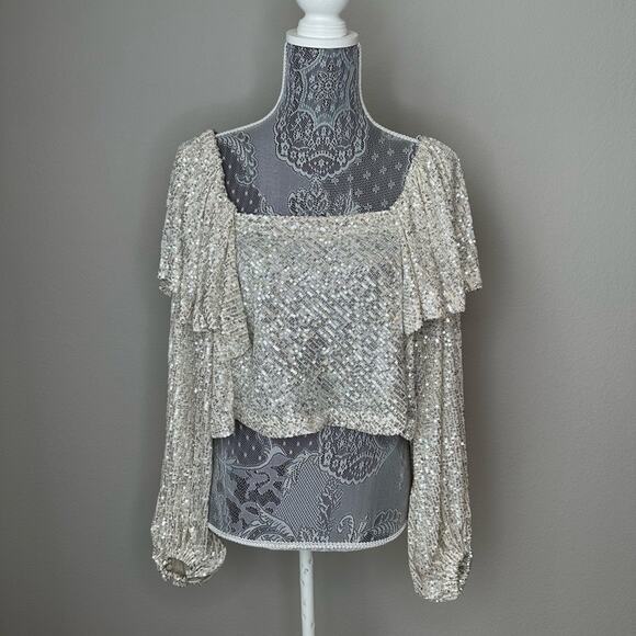 FREE PEOPLE Womens Silver Sequin Long Sleeve Cropped Flutter Blouse Size XS - Picture 1 of 6